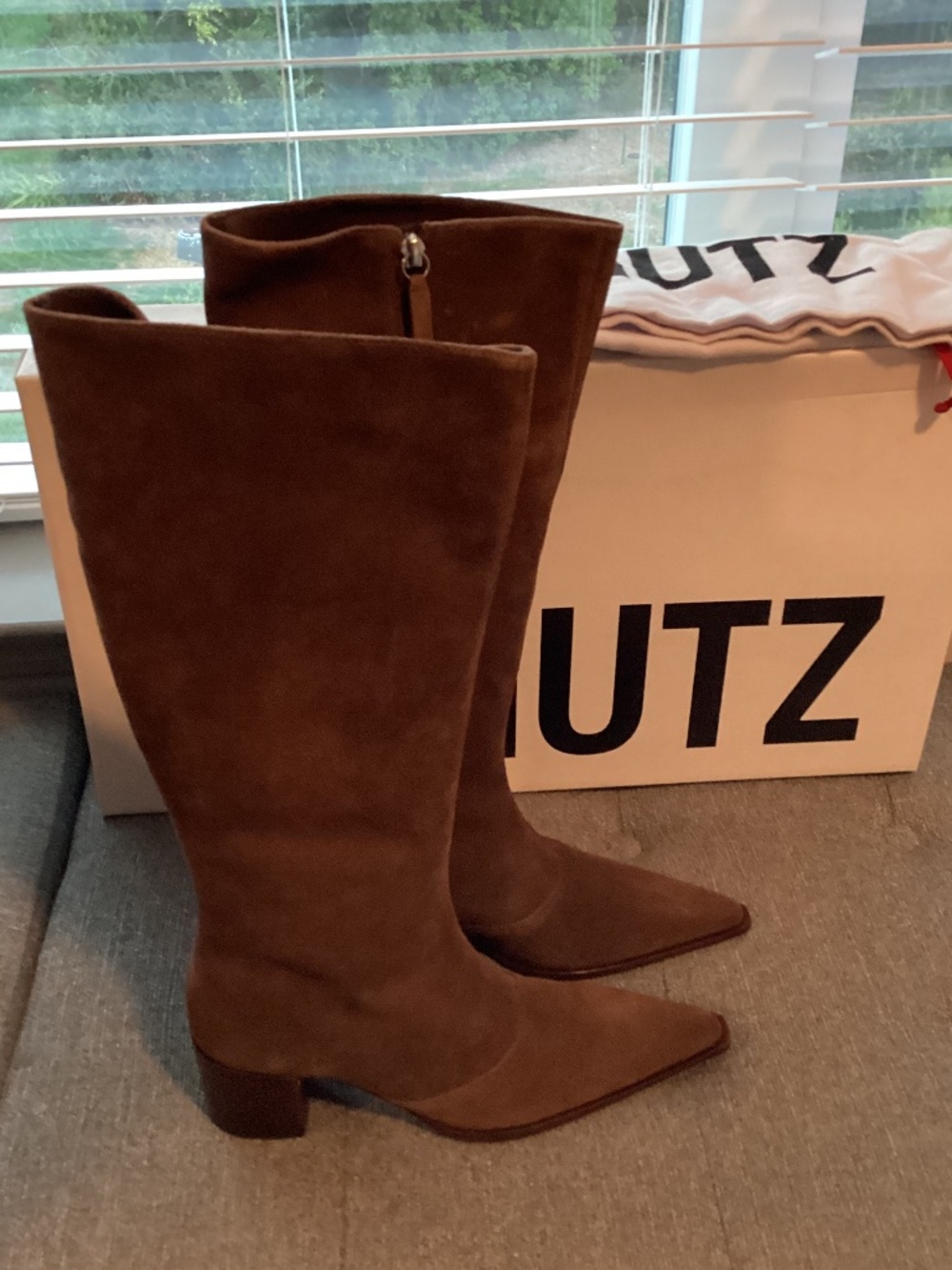 Schutz Raffaela Up Mid Boot, size 7